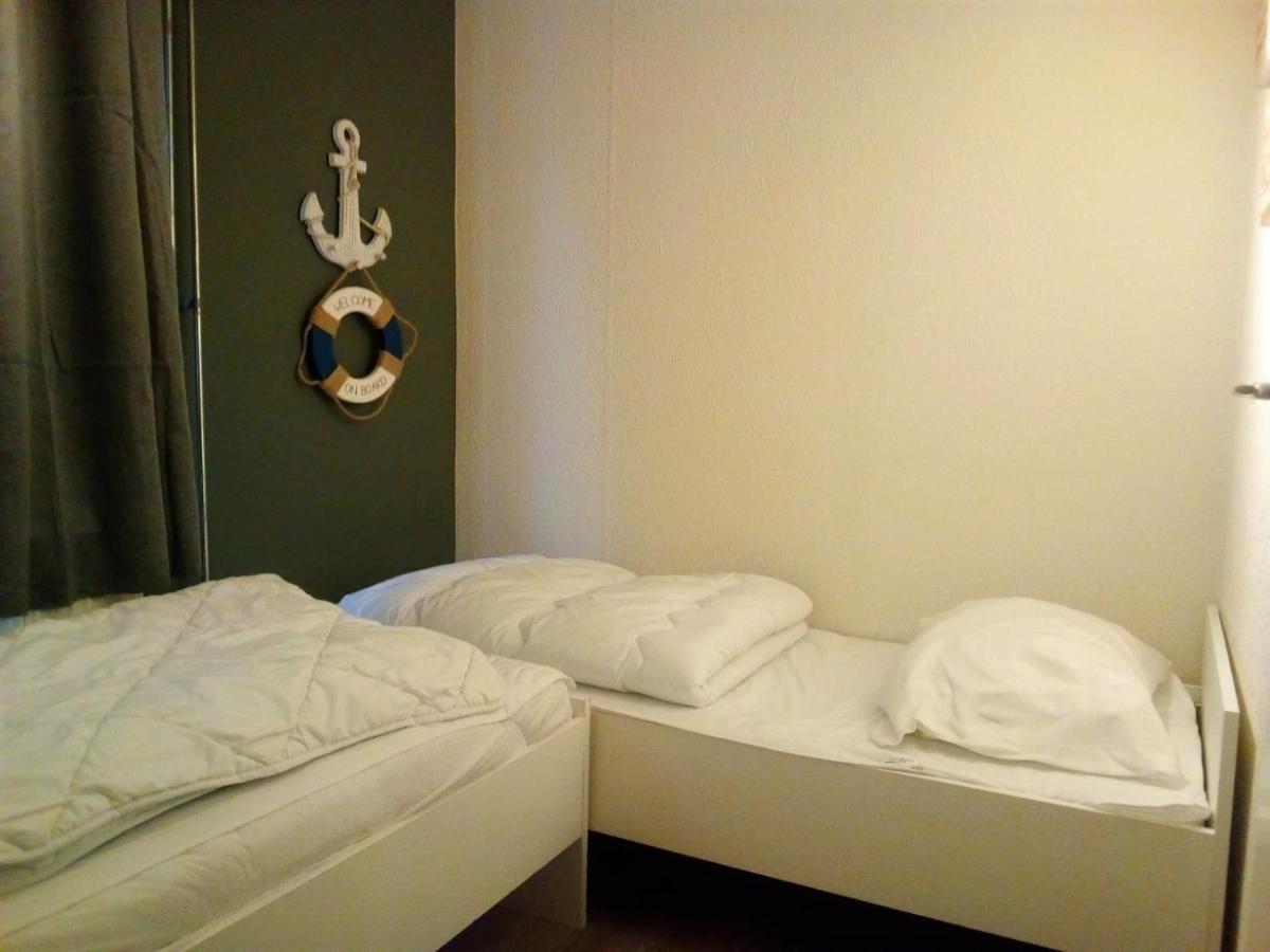 Het Dobbertje, Charmant Houten Huisje Sint Maartensvlotbrug Esterno foto
